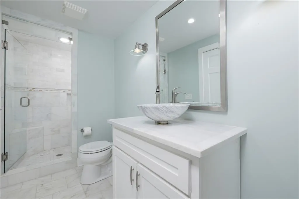 4711 Dudley Lane, Sandy Springs, Georgia 30327, 5 Bedrooms Bedrooms, ,6 BathroomsBathrooms,Residential,Sold,4711 Dudley Lane,7129032