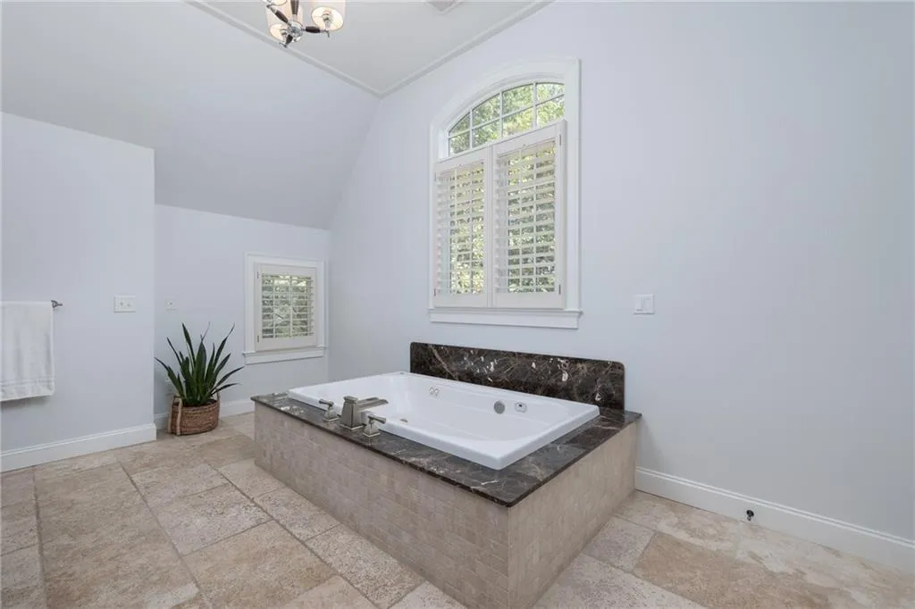 4711 Dudley Lane, Sandy Springs, Georgia 30327, 5 Bedrooms Bedrooms, ,6 BathroomsBathrooms,Residential,Sold,4711 Dudley Lane,7129032