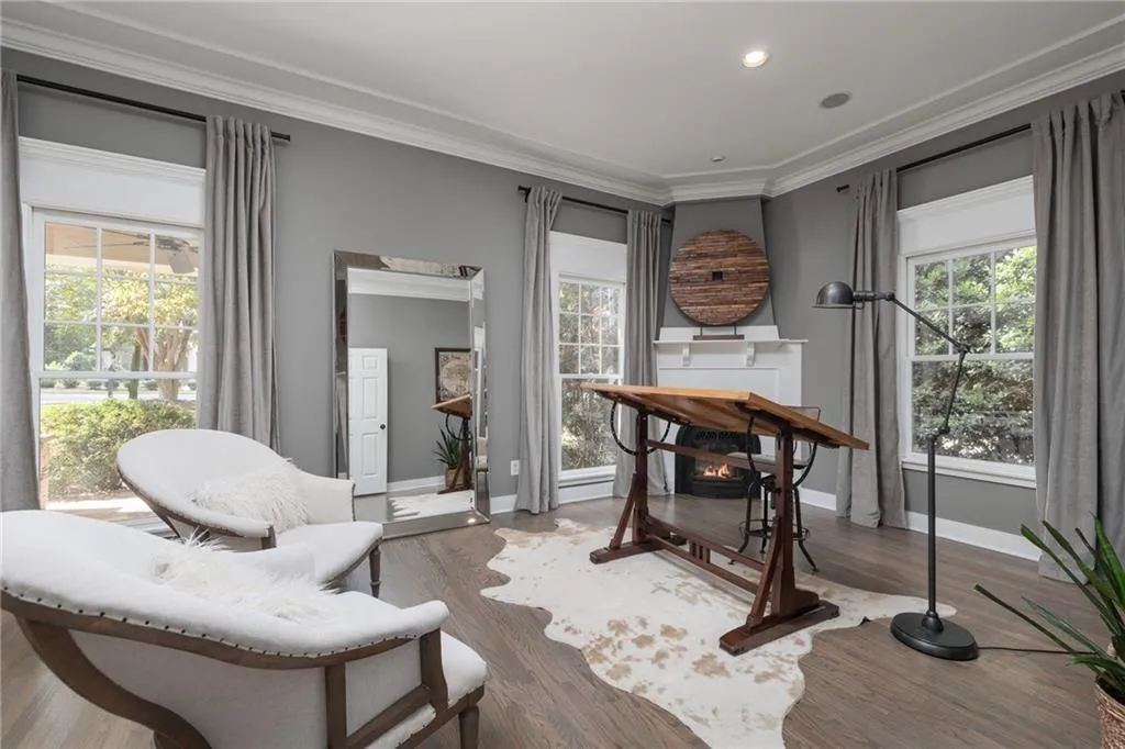 4711 Dudley Lane, Sandy Springs, Georgia 30327, 5 Bedrooms Bedrooms, ,6 BathroomsBathrooms,Residential,Sold,4711 Dudley Lane,7129032