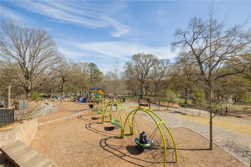 4711 Dudley Lane, Sandy Springs, Georgia 30327, 5 Bedrooms Bedrooms, ,6 BathroomsBathrooms,Residential,Sold,4711 Dudley Lane,7129032