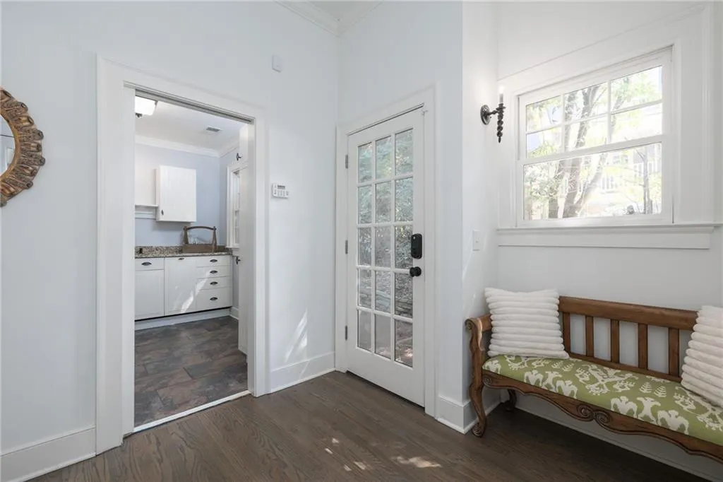 4711 Dudley Lane, Sandy Springs, Georgia 30327, 5 Bedrooms Bedrooms, ,6 BathroomsBathrooms,Residential,Sold,4711 Dudley Lane,7129032