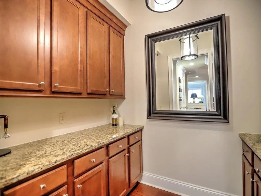200 Riversedge Drive Unit 224, Atlanta, Georgia 30339, 3 Bedrooms Bedrooms, ,3 BathroomsBathrooms,Residential,Sold,200 Riversedge Drive Unit 224,6723963
