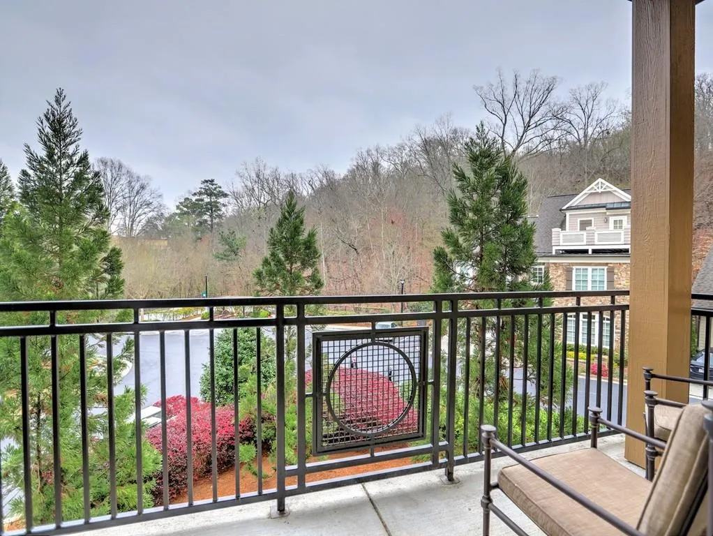 200 Riversedge Drive Unit 224, Atlanta, Georgia 30339, 3 Bedrooms Bedrooms, ,3 BathroomsBathrooms,Residential,Sold,200 Riversedge Drive Unit 224,6723963