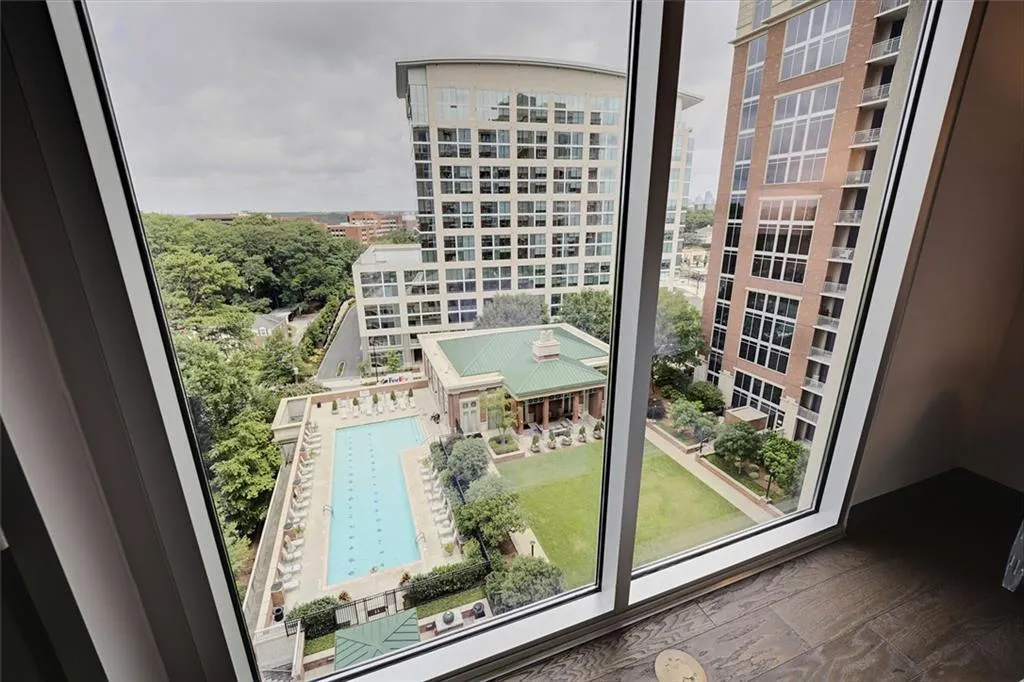 1820 Peachtree Street Unit 1015, Atlanta, Georgia 30309, 3 Bedrooms Bedrooms, 0 ,3 BathroomsBathrooms,Residential,For Sale,1820 Peachtree Street Unit 1015,7812217