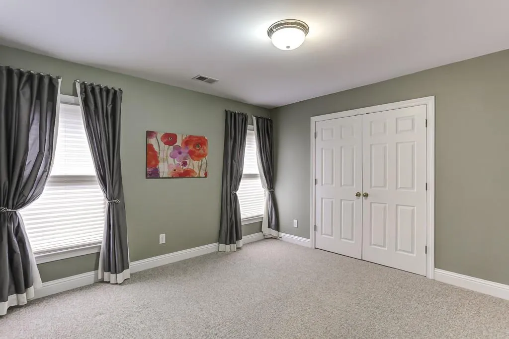6315 Glen Oaks Lane, Atlanta, Georgia 30328, 3 Bedrooms Bedrooms, ,2 BathroomsBathrooms,Residential,Sold,6315 Glen Oaks Lane,6520773