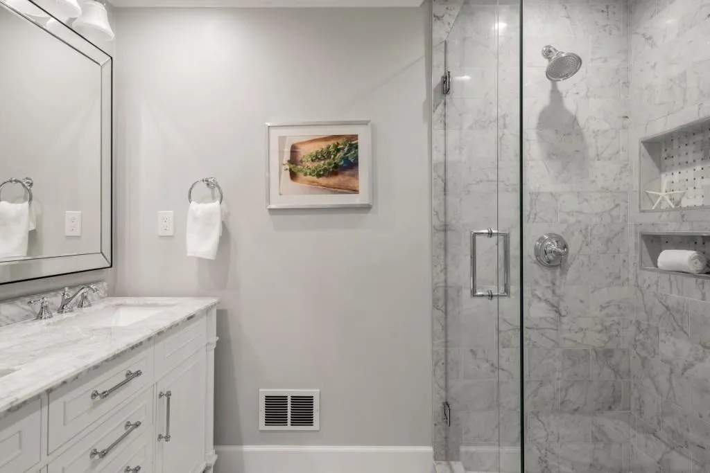 215 River Springs Drive, Sandy Springs, Georgia 30328, 5 Bedrooms Bedrooms, ,3 BathroomsBathrooms,Residential,Sold,215 River Springs Drive,6627403