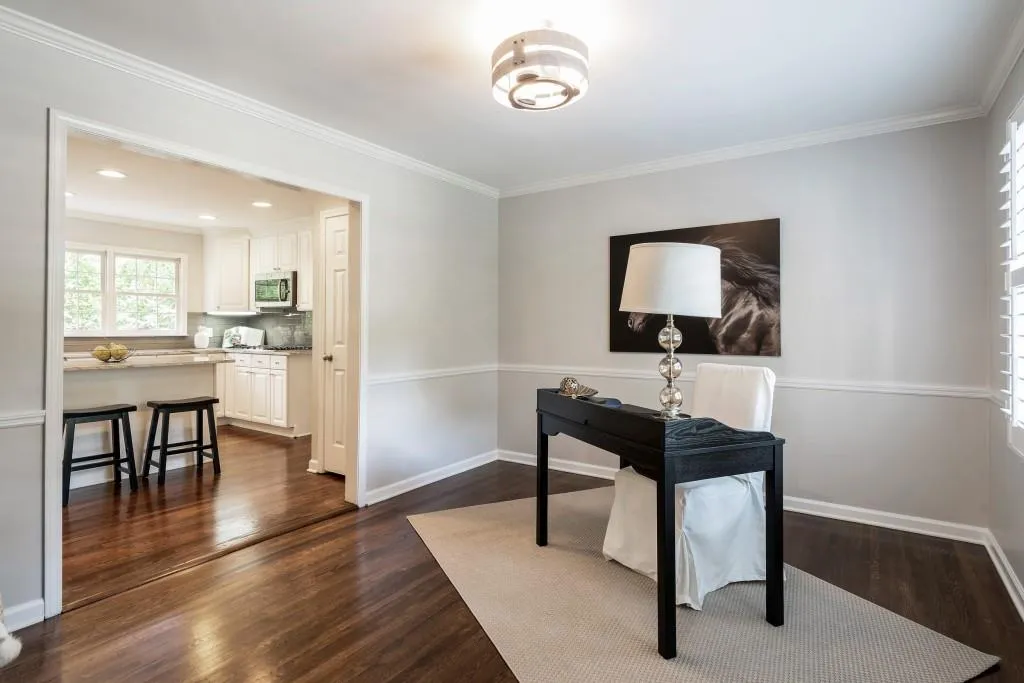 215 River Springs Drive, Sandy Springs, Georgia 30328, 5 Bedrooms Bedrooms, ,3 BathroomsBathrooms,Residential,Sold,215 River Springs Drive,6627403