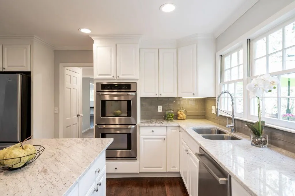 215 River Springs Drive, Sandy Springs, Georgia 30328, 5 Bedrooms Bedrooms, ,3 BathroomsBathrooms,Residential,Sold,215 River Springs Drive,6627403