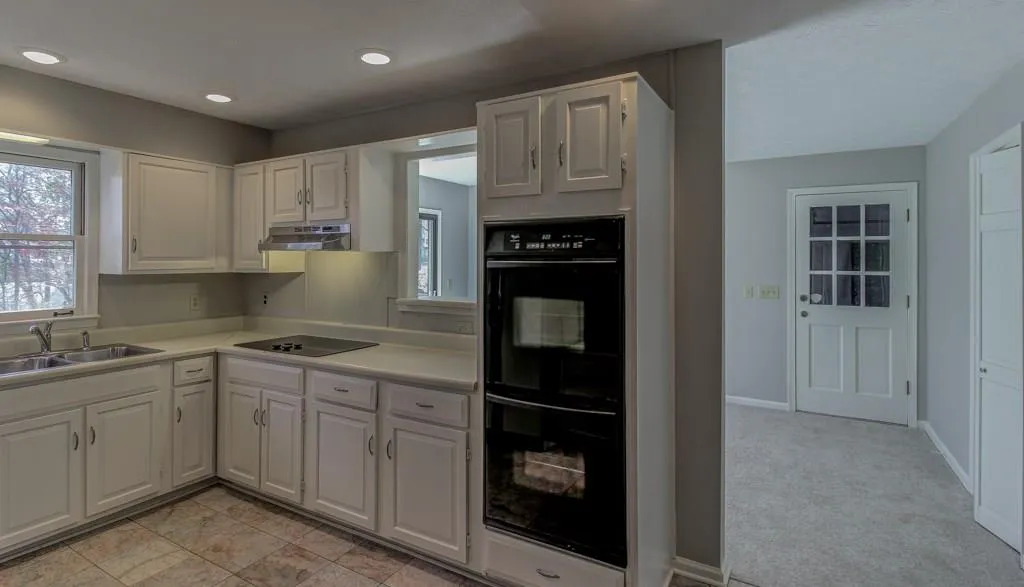 320 Forest Valley Court, Sandy Springs, Georgia 30342, 4 Bedrooms Bedrooms, ,3 BathroomsBathrooms,Residential,Sold,320 Forest Valley Court,5626641