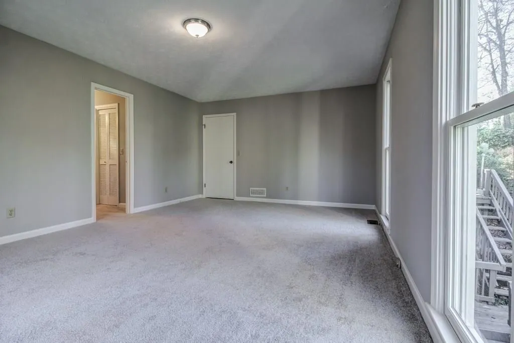 320 Forest Valley Court, Sandy Springs, Georgia 30342, 4 Bedrooms Bedrooms, ,3 BathroomsBathrooms,Residential,Sold,320 Forest Valley Court,5626641