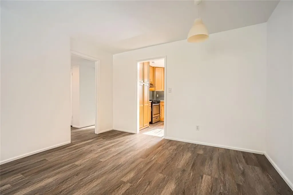 98 Ardmore Place Nw Unit 3, Atlanta, Georgia 30309, 2 Bedrooms Bedrooms, ,1 BathroomBathrooms,Residential,For Sale,98 Ardmore Place Nw Unit 3,7615171