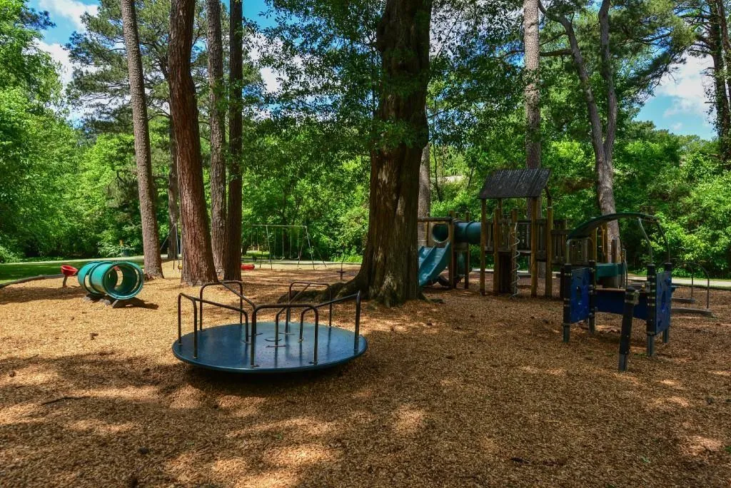 98 Ardmore Place Nw Unit 3, Atlanta, Georgia 30309, 2 Bedrooms Bedrooms, ,1 BathroomBathrooms,Residential,For Sale,98 Ardmore Place Nw Unit 3,7615171