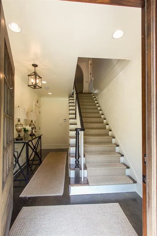 2420 Oldfield Road Nw, Atlanta, Georgia 30327, 5 Bedrooms Bedrooms, ,4 BathroomsBathrooms,Residential,Sold,2420 Oldfield Road Nw,5700156