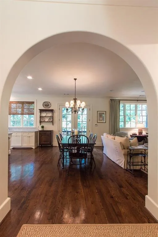 2420 Oldfield Road Nw, Atlanta, Georgia 30327, 5 Bedrooms Bedrooms, ,4 BathroomsBathrooms,Residential,Sold,2420 Oldfield Road Nw,5700156