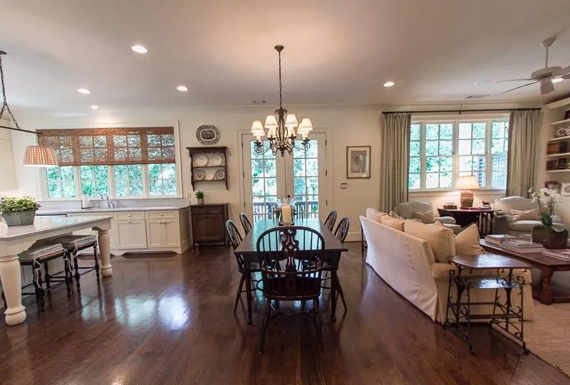 2420 Oldfield Road Nw, Atlanta, Georgia 30327, 5 Bedrooms Bedrooms, ,4 BathroomsBathrooms,Residential,Sold,2420 Oldfield Road Nw,5700156