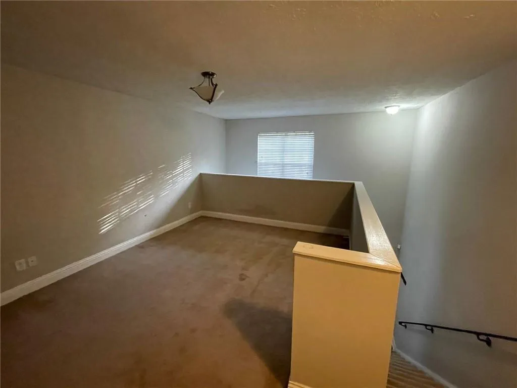 6980 Roswell Road Unit P2, Atlanta, Georgia 30328, 1 Bedroom Bedrooms, ,1 BathroomBathrooms,Residential,Sold,6980 Roswell Road Unit P2,7134201