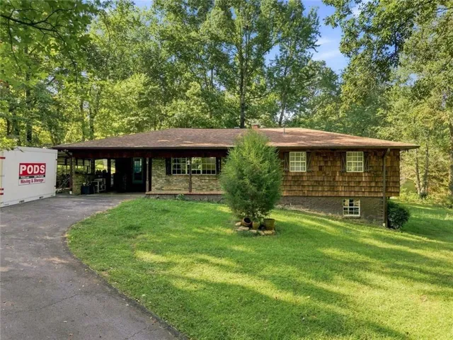 118 Diamond Drive, Chickamauga, Georgia 30707