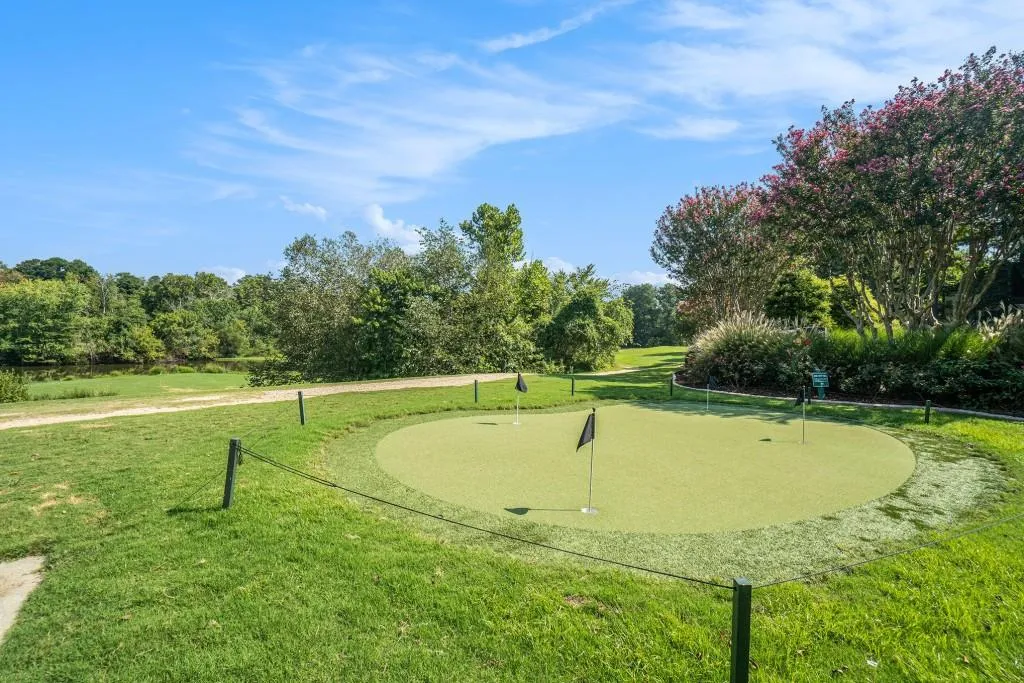 Cross Creek Community Amenities
