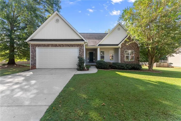 27 Woods Way, Jefferson, Georgia 30549
