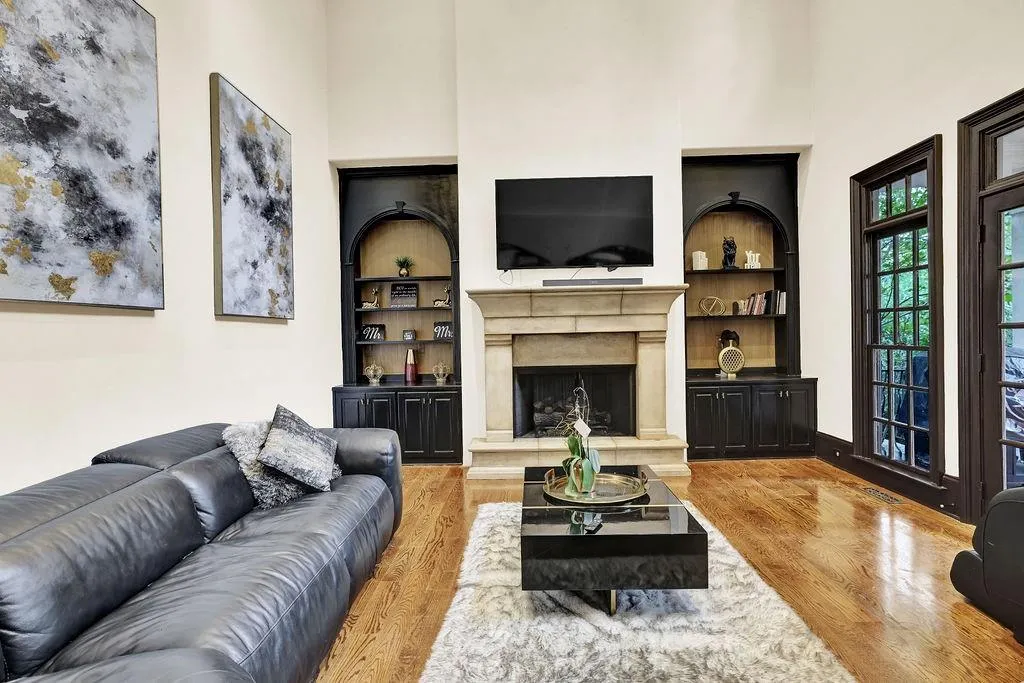 2636 Dobbs Circle Nw, Atlanta, Georgia 30327, 5 Bedrooms Bedrooms, ,4 BathroomsBathrooms,Residential,For Sale,2636 Dobbs Circle Nw,7672620