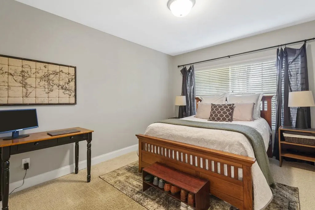 6980 Roswell Road Unit D11, Atlanta, Georgia 30328, 2 Bedrooms Bedrooms, ,2 BathroomsBathrooms,Residential,Sold,6980 Roswell Road Unit D11,6535892