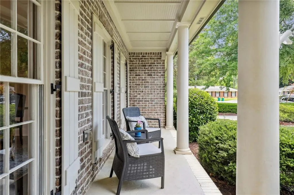 560 Pine Forest Road, Atlanta, Georgia 30342, 4 Bedrooms Bedrooms, ,3 BathroomsBathrooms,Residential,Sold,560 Pine Forest Road,7060864
