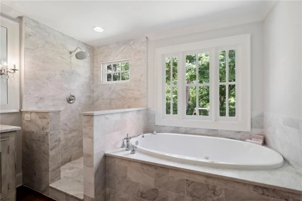 560 Pine Forest Road, Atlanta, Georgia 30342, 4 Bedrooms Bedrooms, ,3 BathroomsBathrooms,Residential,Sold,560 Pine Forest Road,7060864