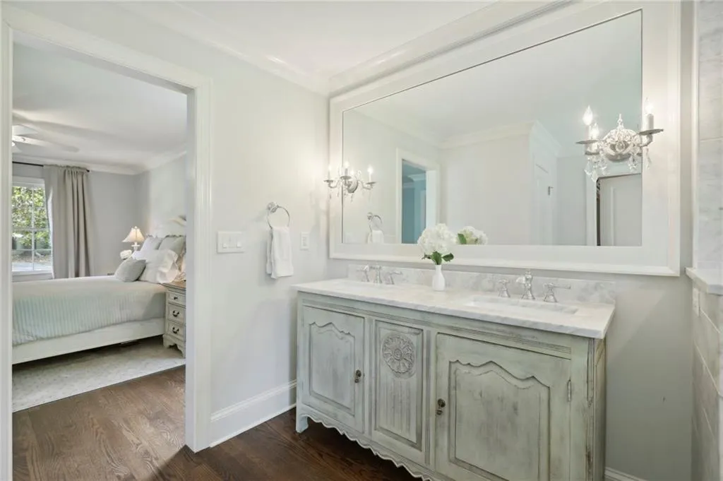 560 Pine Forest Road, Atlanta, Georgia 30342, 4 Bedrooms Bedrooms, ,3 BathroomsBathrooms,Residential,Sold,560 Pine Forest Road,7060864