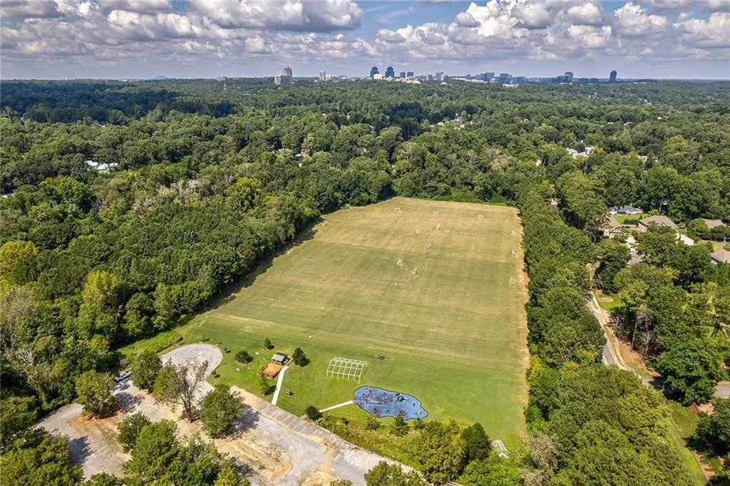 4515 Crestwicke Pointe, Sandy Springs, Georgia 30319, 5 Bedrooms Bedrooms, ,4 BathroomsBathrooms,Residential,Sold,4515 Crestwicke Pointe,7108087