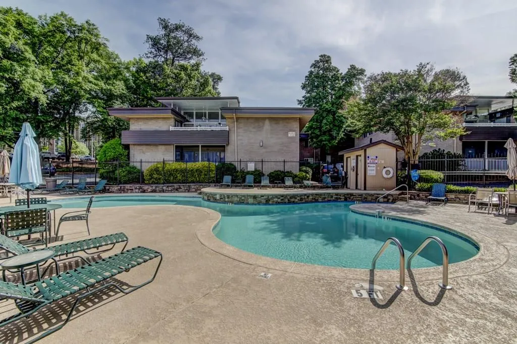 346 Carpenter Drive Unit 14, Atlanta, Georgia 30328, 2 Bedrooms Bedrooms, ,2 BathroomsBathrooms,Residential,Sold,346 Carpenter Drive Unit 14,6008259