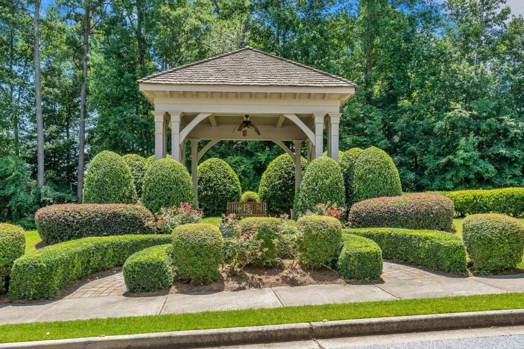 3924 Dahlwiny Court, Sandy Springs, Georgia 30350, 6 Bedrooms Bedrooms, ,5 BathroomsBathrooms,Residential,Sold,3924 Dahlwiny Court,6746971