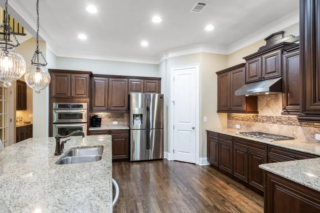 3924 Dahlwiny Court, Sandy Springs, Georgia 30350, 6 Bedrooms Bedrooms, ,5 BathroomsBathrooms,Residential,Sold,3924 Dahlwiny Court,6746971