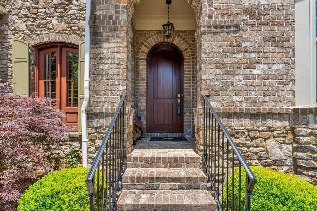 3924 Dahlwiny Court, Sandy Springs, Georgia 30350, 6 Bedrooms Bedrooms, ,5 BathroomsBathrooms,Residential,Sold,3924 Dahlwiny Court,6746971