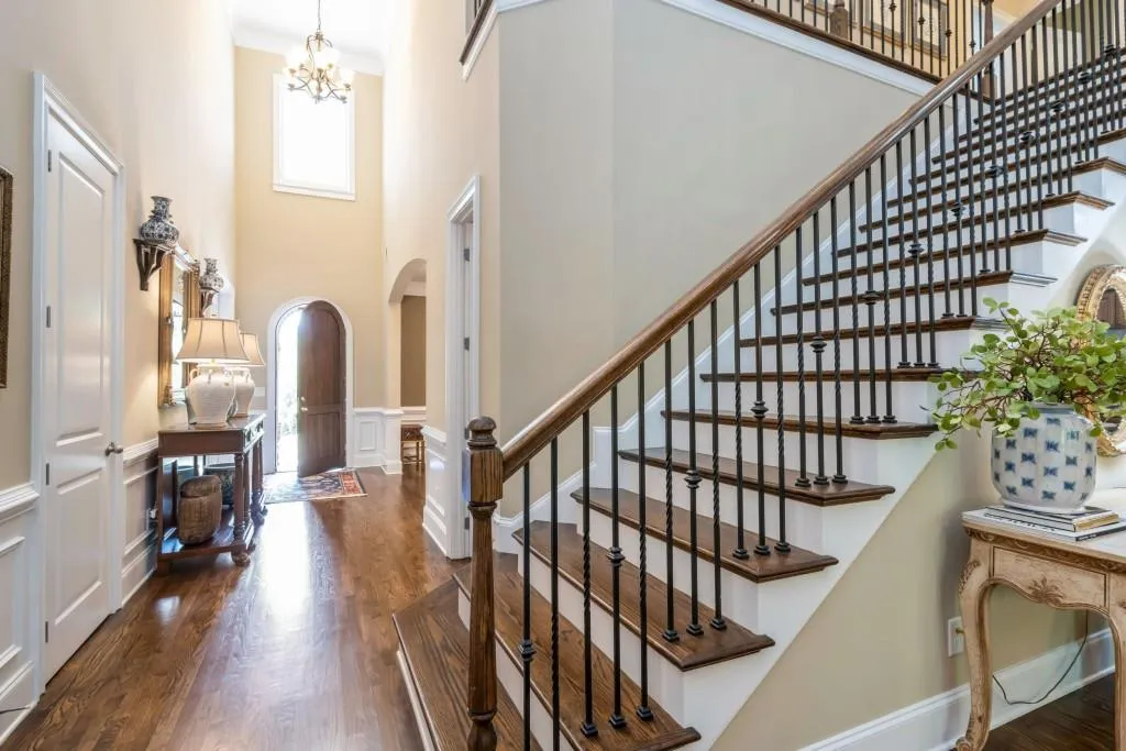 3924 Dahlwiny Court, Sandy Springs, Georgia 30350, 6 Bedrooms Bedrooms, ,5 BathroomsBathrooms,Residential,Sold,3924 Dahlwiny Court,6746971