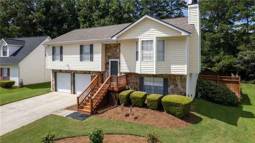 1046 Redan Trace, Stone Mountain, Georgia 30088