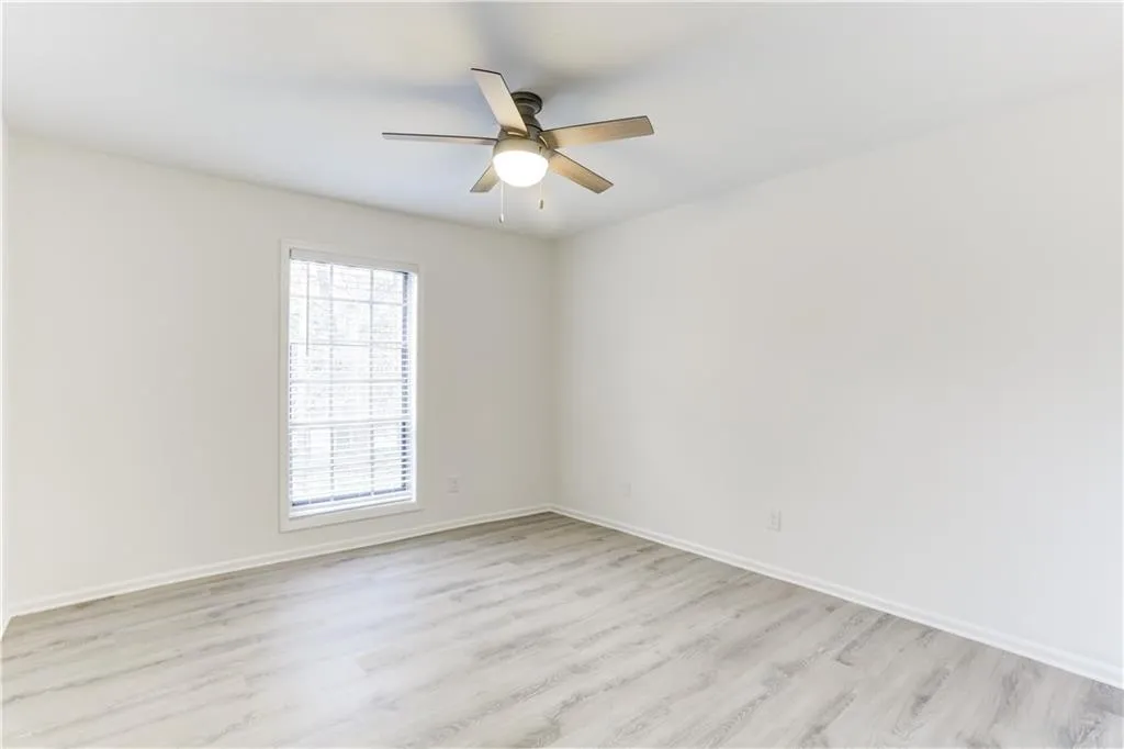 6851 Roswell Road Unit A7, Sandy Springs, Georgia 30328, 2 Bedrooms Bedrooms, ,2 BathroomsBathrooms,Residential,Sold,6851 Roswell Road Unit A7,6675483