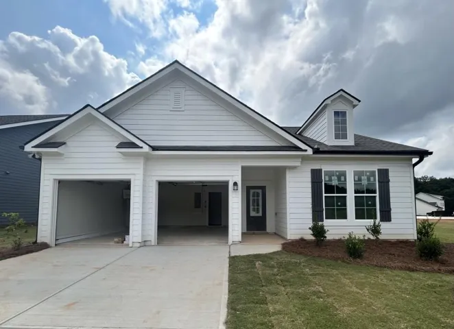 360 Crimson Feather Drive, Jefferson, Georgia 30549