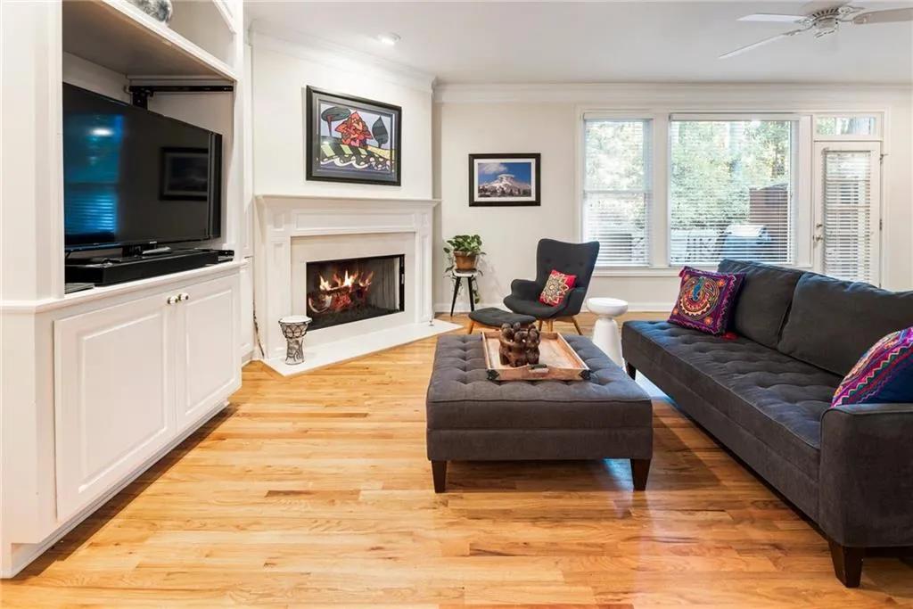 13 Carrington Way, Atlanta, Georgia 30328, 2 Bedrooms Bedrooms, ,2 BathroomsBathrooms,Residential,Sold,13 Carrington Way,7446300 13 Carrington Way, Atlanta, Georgia 30328, 2 Bedrooms Bedrooms, ,2 BathroomsBathrooms,Residential,Sold,13 Carrington Way,7446300