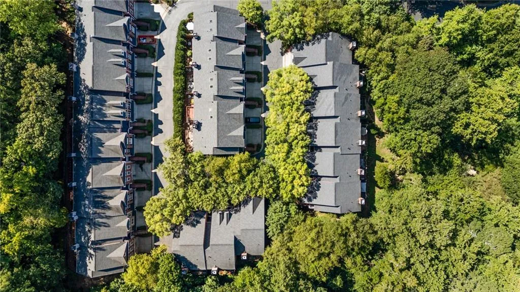 13 Carrington Way, Atlanta, Georgia 30328, 2 Bedrooms Bedrooms, ,2 BathroomsBathrooms,Residential,Sold,13 Carrington Way,7446300 13 Carrington Way, Atlanta, Georgia 30328, 2 Bedrooms Bedrooms, ,2 BathroomsBathrooms,Residential,Sold,13 Carrington Way,7446300