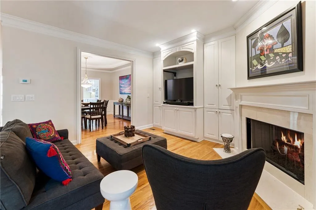 13 Carrington Way, Atlanta, Georgia 30328, 2 Bedrooms Bedrooms, ,2 BathroomsBathrooms,Residential,Sold,13 Carrington Way,7446300 13 Carrington Way, Atlanta, Georgia 30328, 2 Bedrooms Bedrooms, ,2 BathroomsBathrooms,Residential,Sold,13 Carrington Way,7446300