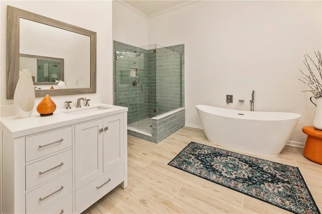 13 Carrington Way, Atlanta, Georgia 30328, 2 Bedrooms Bedrooms, ,2 BathroomsBathrooms,Residential,Sold,13 Carrington Way,7446300 13 Carrington Way, Atlanta, Georgia 30328, 2 Bedrooms Bedrooms, ,2 BathroomsBathrooms,Residential,Sold,13 Carrington Way,7446300