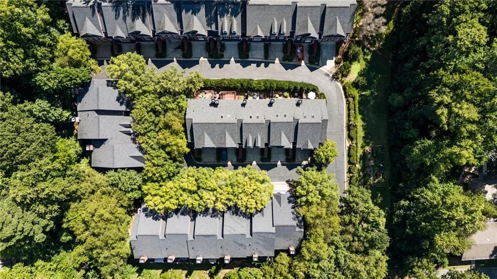 13 Carrington Way, Atlanta, Georgia 30328, 2 Bedrooms Bedrooms, ,2 BathroomsBathrooms,Residential,Sold,13 Carrington Way,7446300 13 Carrington Way, Atlanta, Georgia 30328, 2 Bedrooms Bedrooms, ,2 BathroomsBathrooms,Residential,Sold,13 Carrington Way,7446300