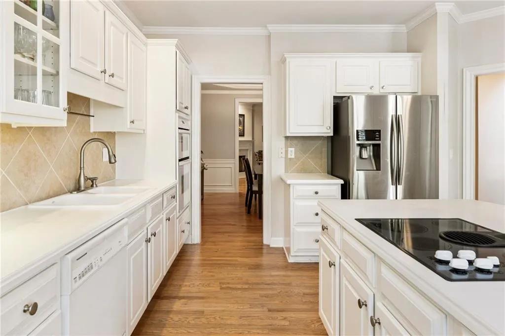 13 Carrington Way, Atlanta, Georgia 30328, 2 Bedrooms Bedrooms, ,2 BathroomsBathrooms,Residential,Sold,13 Carrington Way,7446300 13 Carrington Way, Atlanta, Georgia 30328, 2 Bedrooms Bedrooms, ,2 BathroomsBathrooms,Residential,Sold,13 Carrington Way,7446300