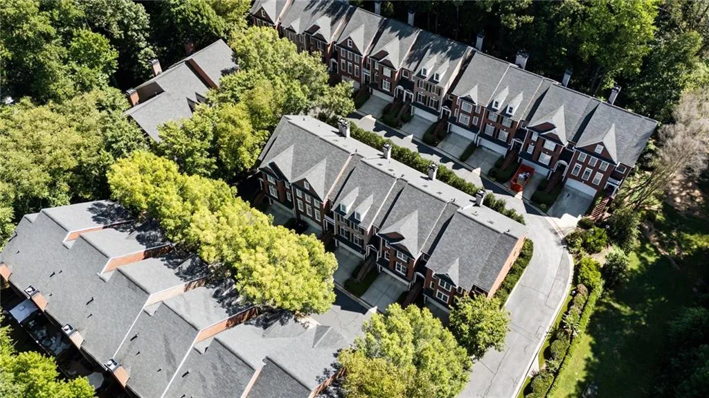 13 Carrington Way, Atlanta, Georgia 30328, 2 Bedrooms Bedrooms, ,2 BathroomsBathrooms,Residential,Sold,13 Carrington Way,7446300 13 Carrington Way, Atlanta, Georgia 30328, 2 Bedrooms Bedrooms, ,2 BathroomsBathrooms,Residential,Sold,13 Carrington Way,7446300