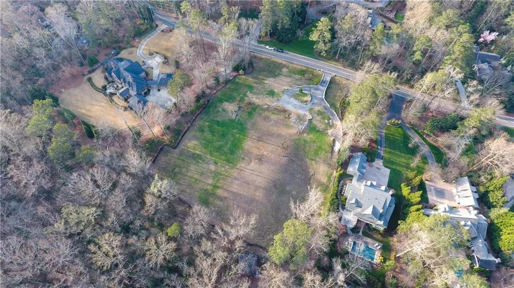 301 Londonberry Road, Sandy Springs, Georgia 30327, ,Land,Sold,301 Londonberry Road,6859589
