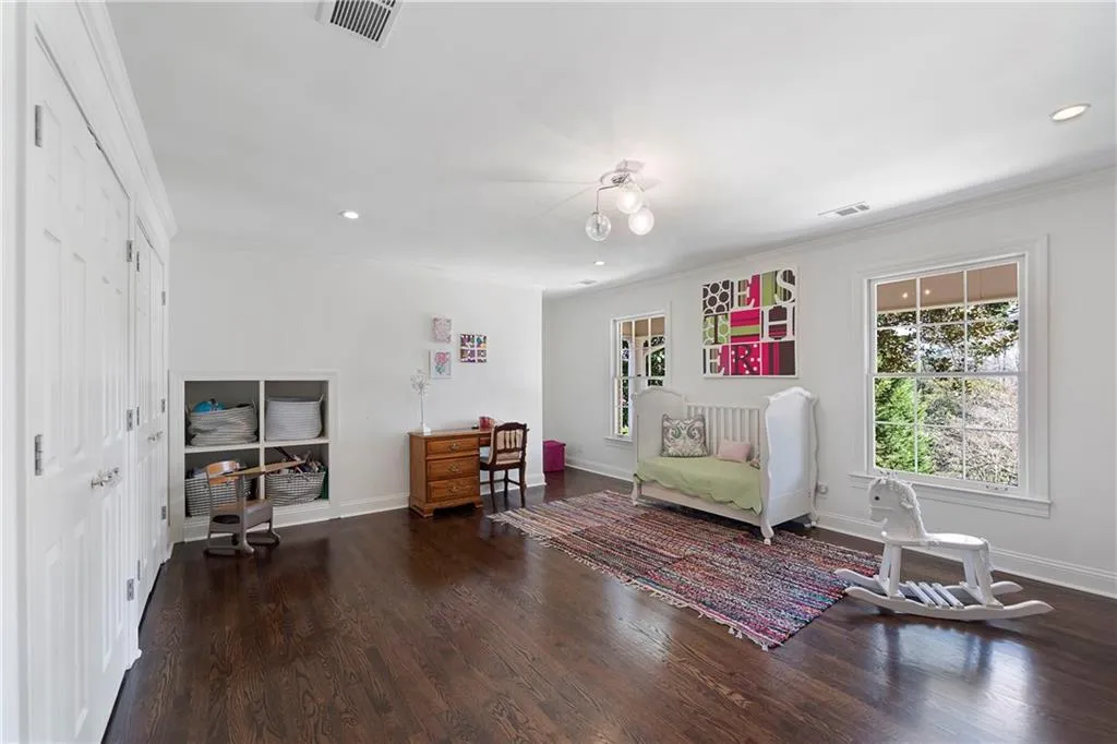 6120 Riverwood Drive, Atlanta, Georgia 30328, 6 Bedrooms Bedrooms, ,4 BathroomsBathrooms,Residential,Sold,6120 Riverwood Drive,6504189