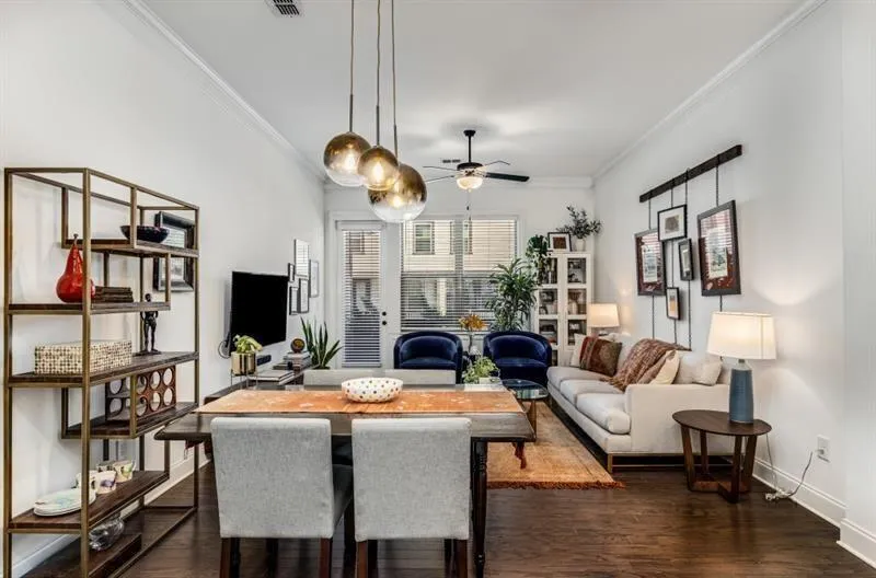 Open concept main level floorplan is perfect for e