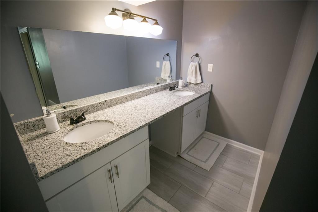 7346 Cardigan Circle, Sandy Springs, Georgia 30328, 3 Bedrooms Bedrooms, ,2 BathroomsBathrooms,Residential,Sold,7346 Cardigan Circle,7287684