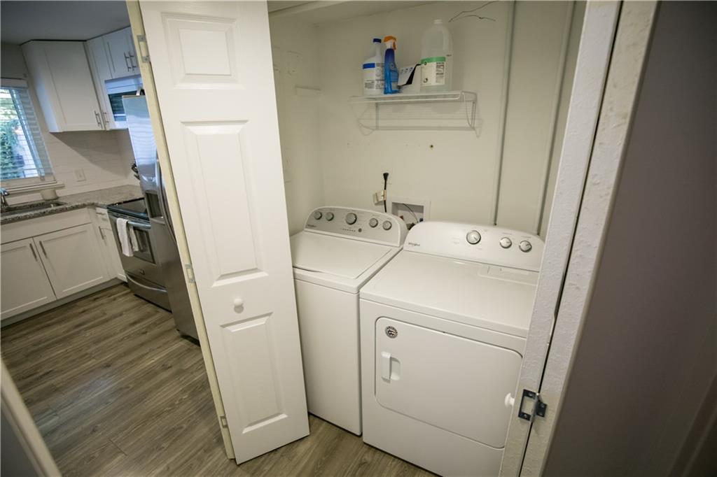 7346 Cardigan Circle, Sandy Springs, Georgia 30328, 3 Bedrooms Bedrooms, ,2 BathroomsBathrooms,Residential,Sold,7346 Cardigan Circle,7287684