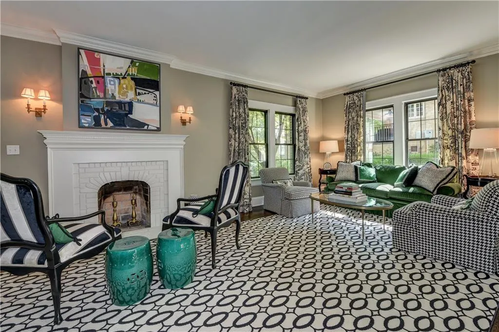 399 Brentwood Drive Ne, Atlanta, Georgia 30305, 5 Bedrooms Bedrooms, ,3 BathroomsBathrooms,Residential,Sold,399 Brentwood Drive Ne,5749351